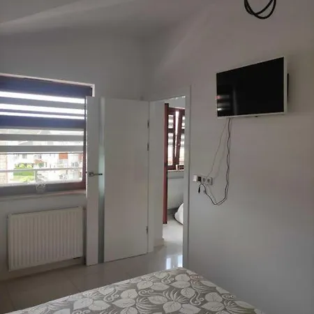 Neptun Park Jelitkowo Apartment Gdansk